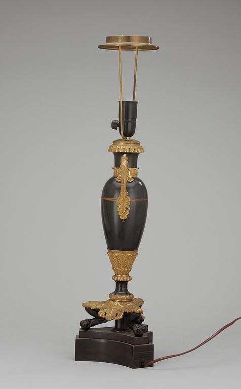 A Frensh late Empire table lamp. 19th Century.