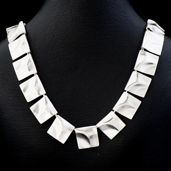 Björn Weckström, COLLIER, "Galaktiska toppar", silver. Lapponia 1979.