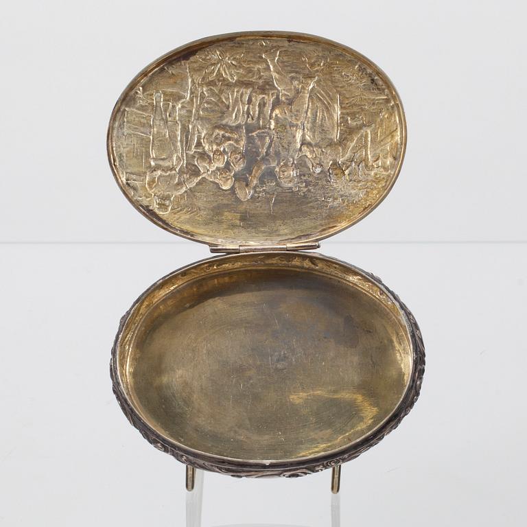DOSA, FAT, 2 st, och ASKFAT, 2 st. Silver. Bl.a. Holland 1920-tal. Vikt totalt ca 260 g.