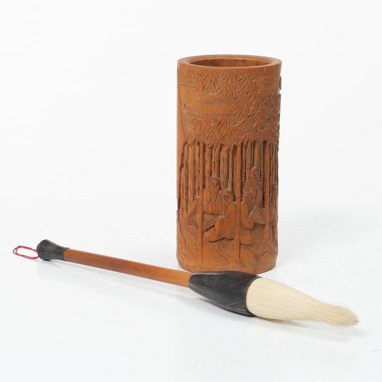 Penselställ med pensel samt ask med sigillvax, Kina, 1900-tal.