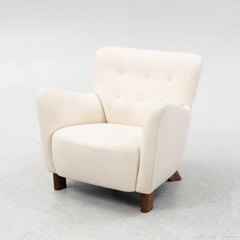 Fritz Hansen, a model '1669' Danish Modern armchair, 1930s/40's.