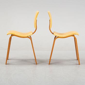 Peter Hallen, a pair of beech and leather 'Wave' chairs, Gemla, Diö, 1998.