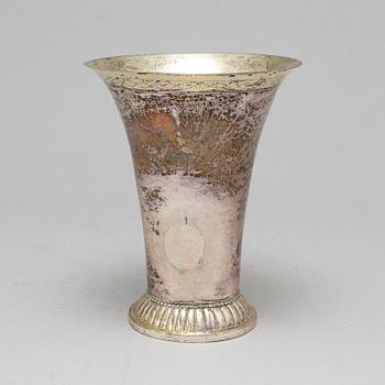 A parcel-gilt silver beaker probably Anders Pihra, Finland (1803-1831).