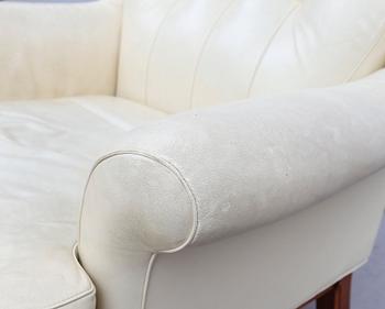 FÅTÖLJ MED FOTPALL, Norells, 1900-talets andra hälft.