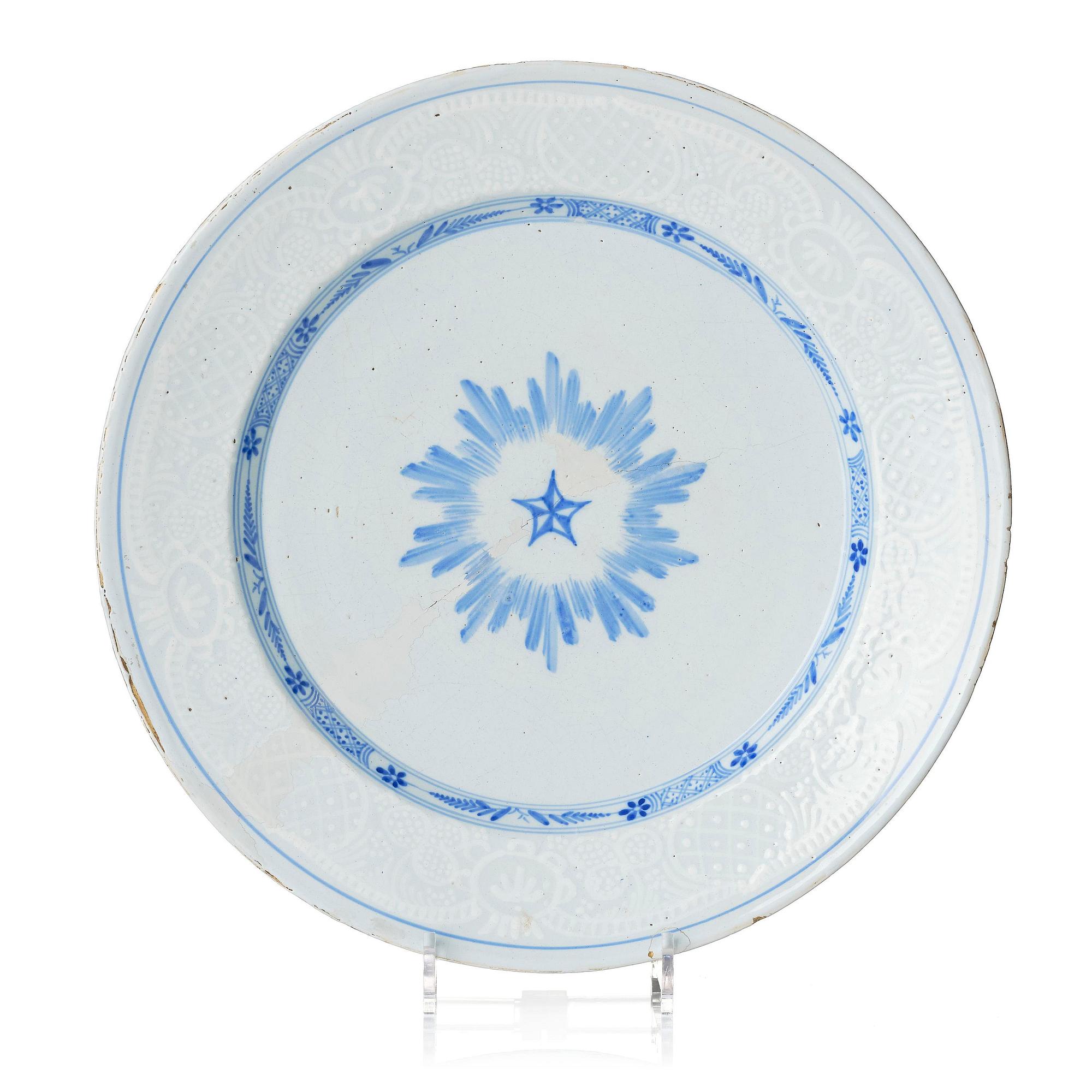 A Swedish faience Rörstrand serving dish, dated 22/2 (17)65.