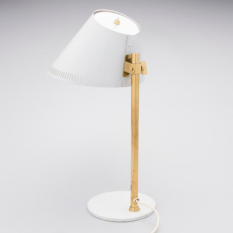 A mid 20th century table lamp '9227' for Idman, Finland.