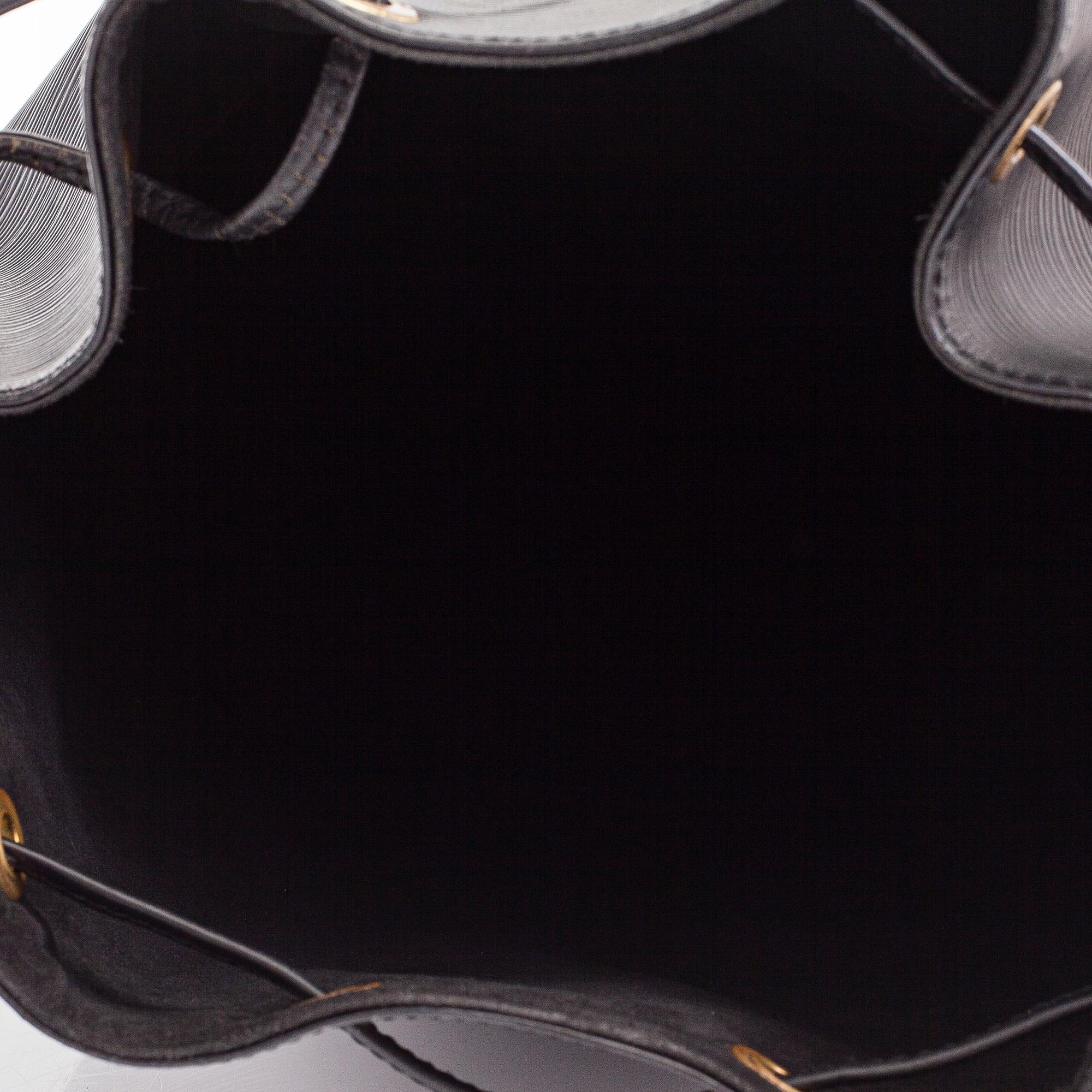 Louis Vuitton, an 'Epi Petit Noé' Bag.