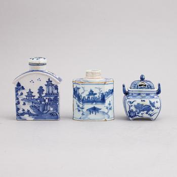 Parti porslin, 9 delar, Kina, Qingdynastin, 1700-tal, 1800-tal, samt 1900-tal.