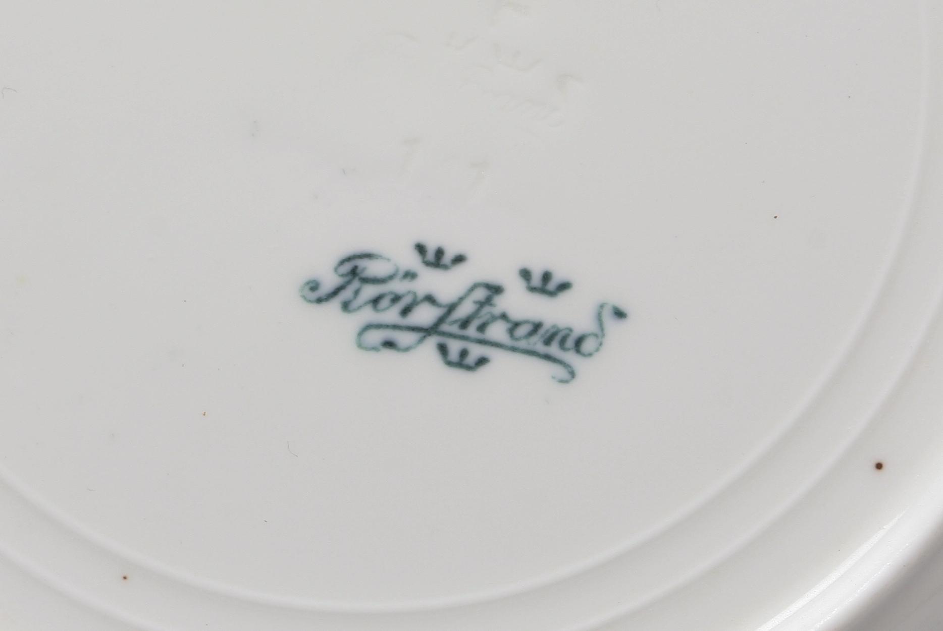 SERVISDELAR, 5 st, porslin, jugend, Rörstrand. Bla "Trollslända".Tidigt 1900-tal.