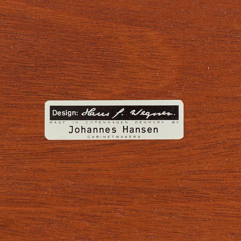 Hans J. Wegner, skrivbord, "JH 810", Johannes Hansen, Danmark, efter 1970.