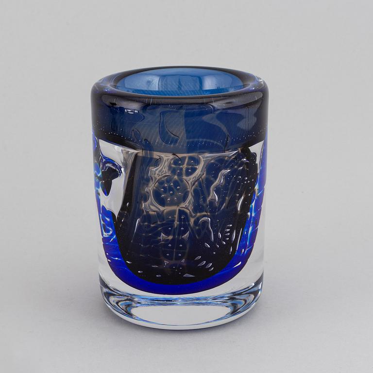 EDVIN ÖHRSTRÖM, a glass Ariel vase, Orrefors.