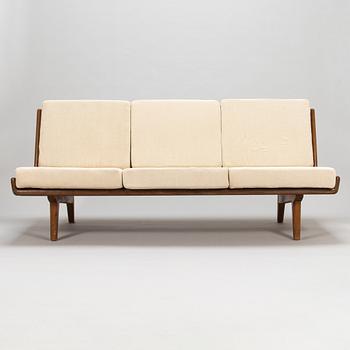 Carl Gustaf Hiort af Ornäs, a mid-20th century 'Studio' sofa for  Hiort Tuote Puunveisto Oy - Träsnideri Ab.