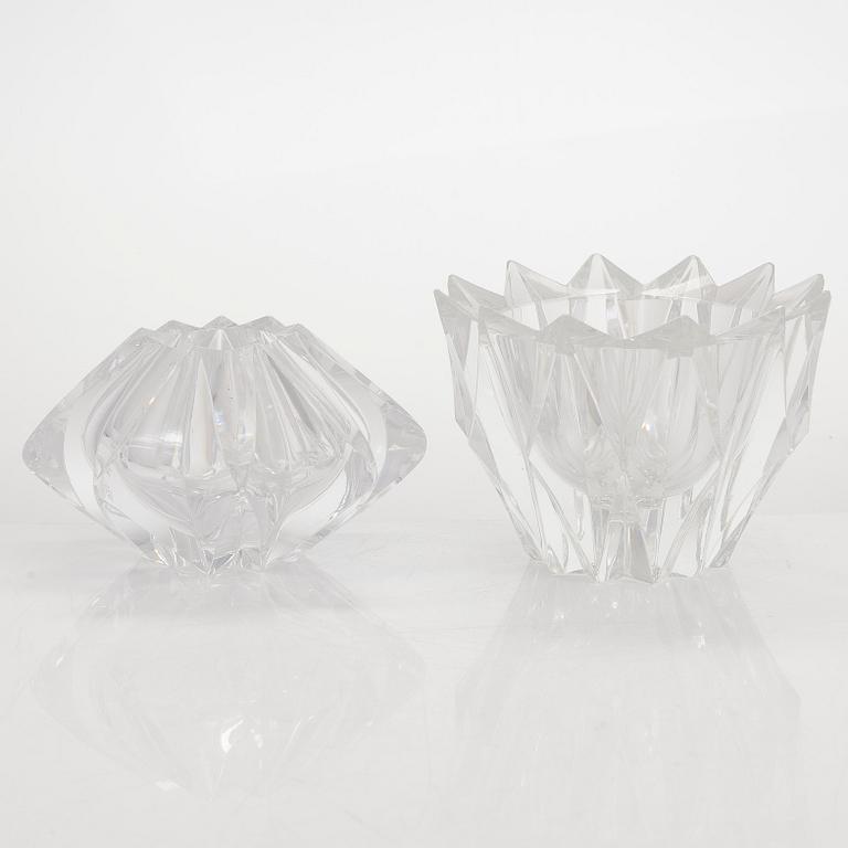Aimo Okkolin, Two glass bowls "Water Lily" and "Star". Both signed Aimo Okkolin.