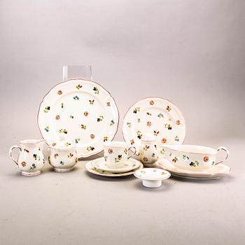 Servis 49 dlr "Petite Fleur", Villeroy & Bosch, 1900-talets slut, porslin.