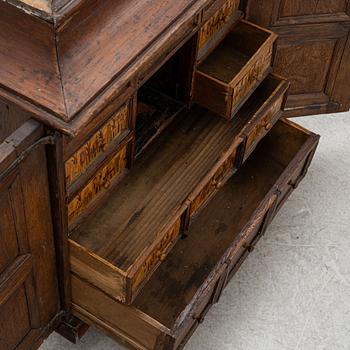 A South German or Tiroler Baroque marquetry curio cabinet, circa 1700.