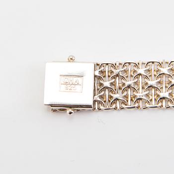 HALSBAND och ARMBAND, sterlingsilver, Kultajousi Oy, Helsingfors.