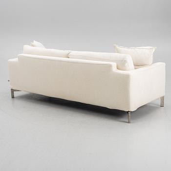 A "Slice" sofa from Eilersen.