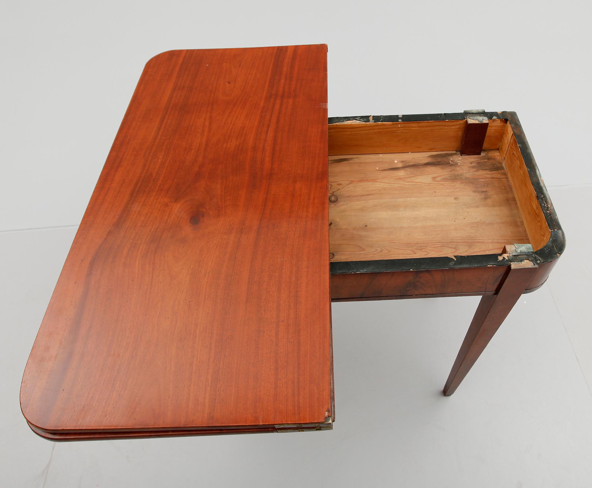 SPELBORD, Karl Johan, 1800-talets mitt.