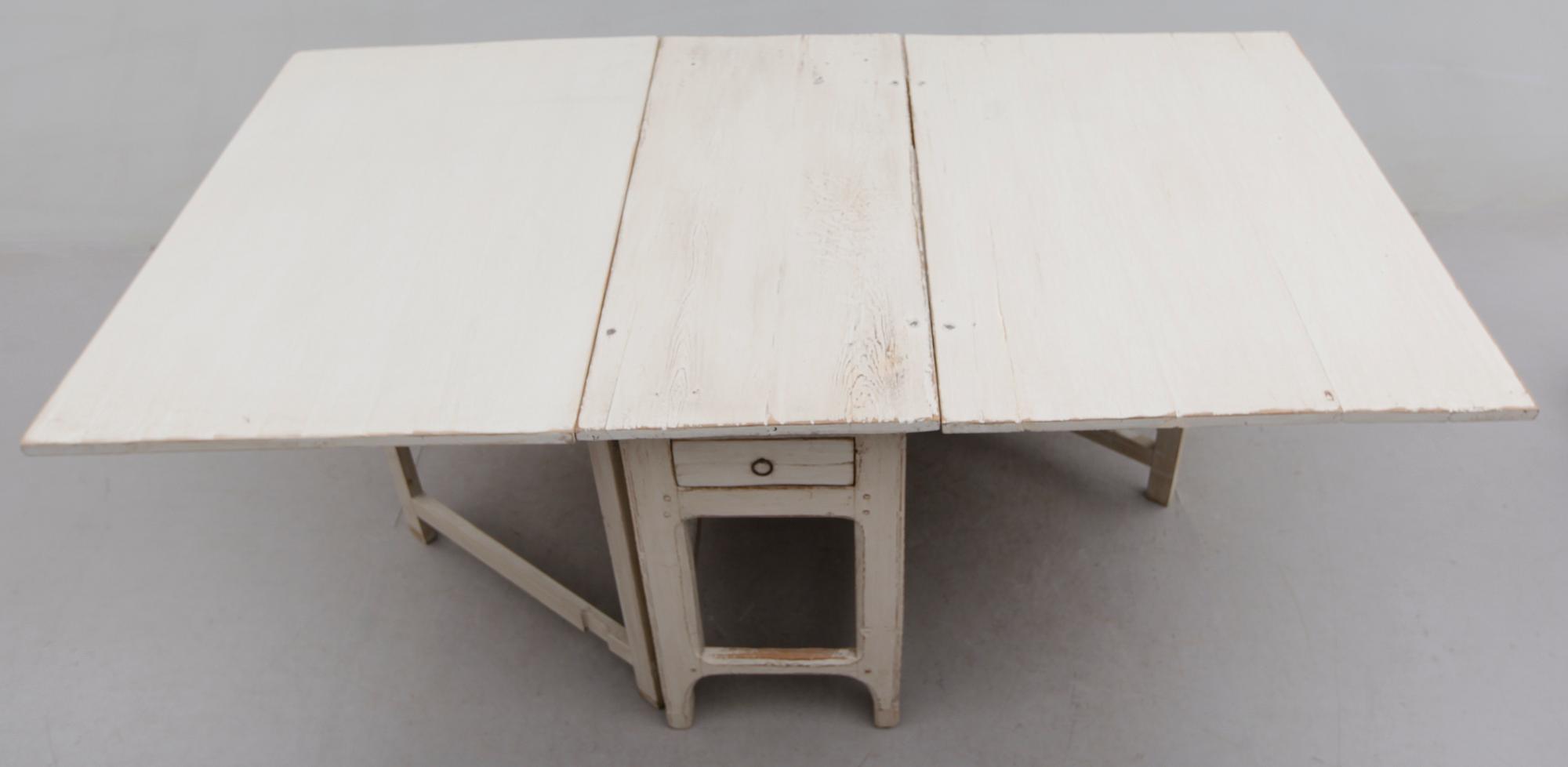 SLAGBORD, 1800-talets första hälft.