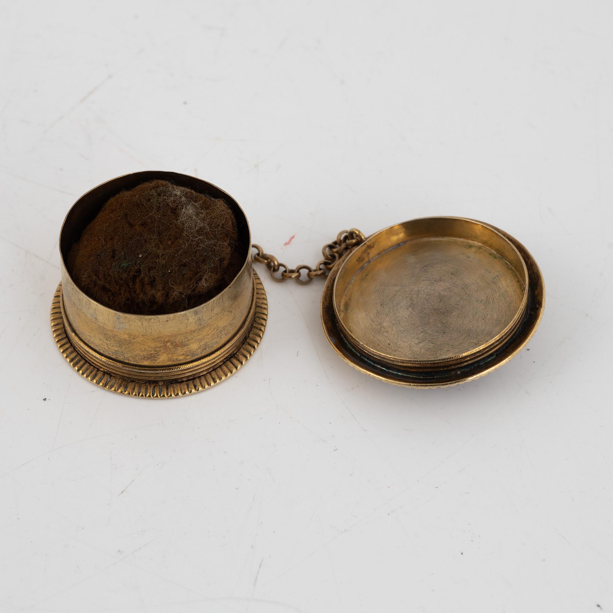 Dosor, sk svampdosor, 7 st, silver, Sverige, England.