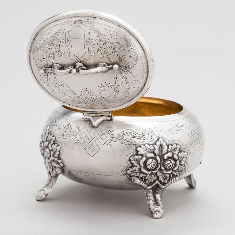 Antoni Riedel, A lidded silver sugar casket, Warsaw, Poland 1894.