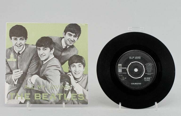 VINYLSINGLAR, 4 st, Beatles, 1960-tal.