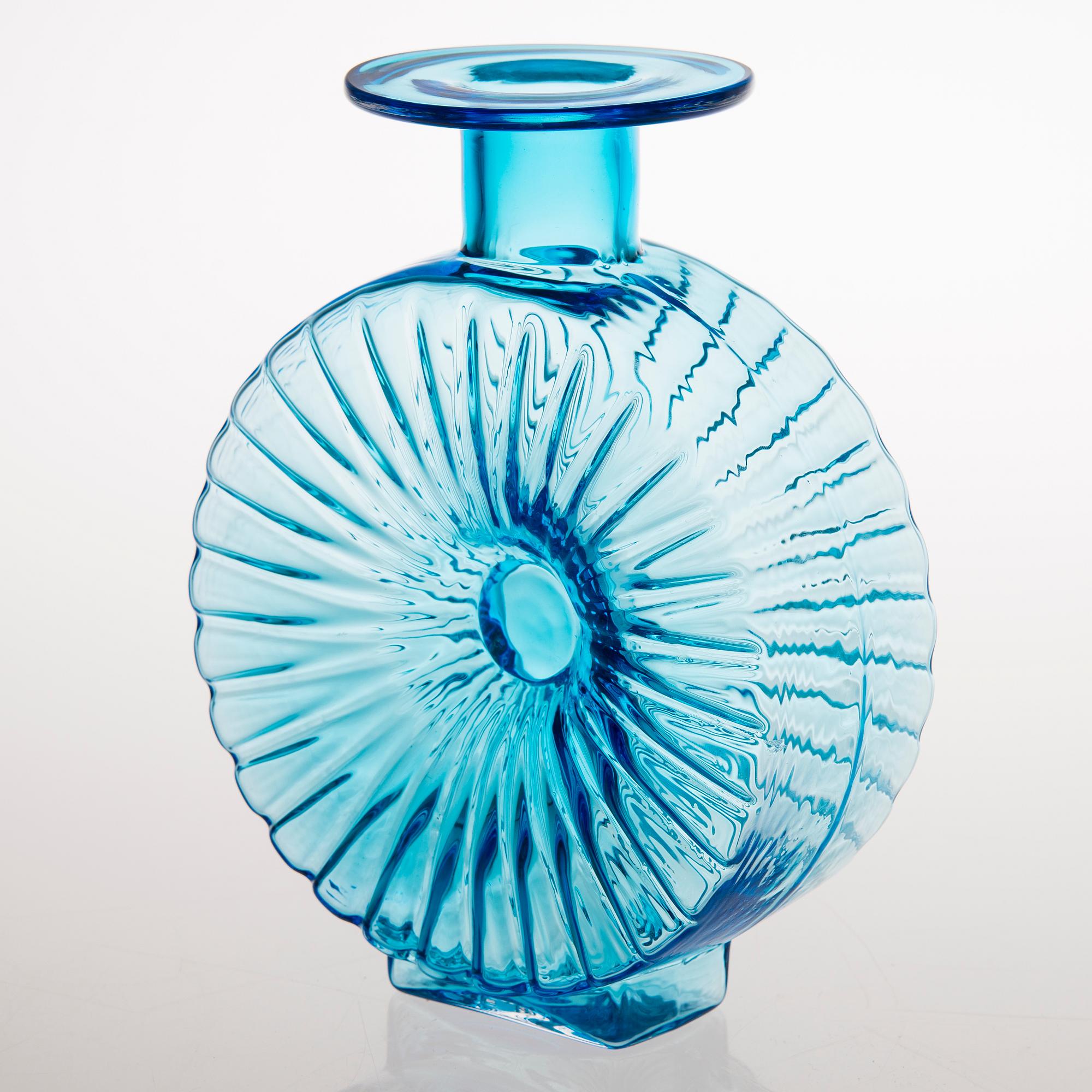 HELENA TYNELL, FLASKA, 'Aurinkopullo', glas, märkt Helena Tynell 100, Lasismi, 82/300, utgiven 2018.