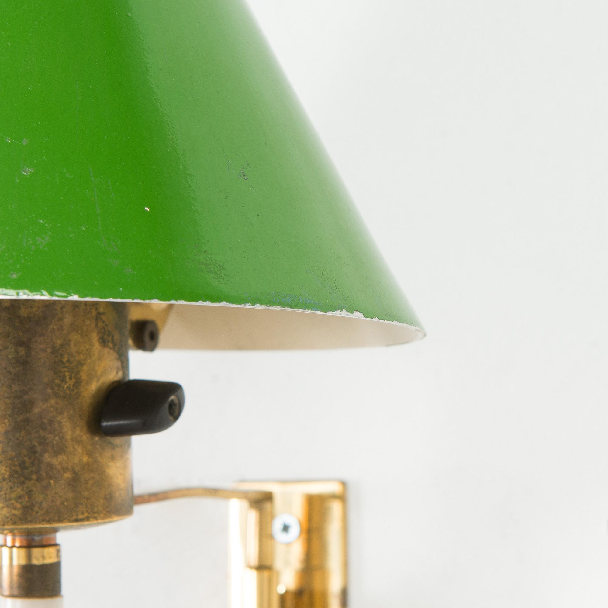 Paavo Tynell, a pair of '7284' wall lights for Taito, 1930s/1940s.