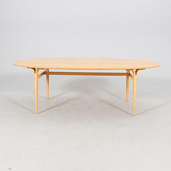 A Bruno Mathsson & Piet Hein birch dining table "Superellips".