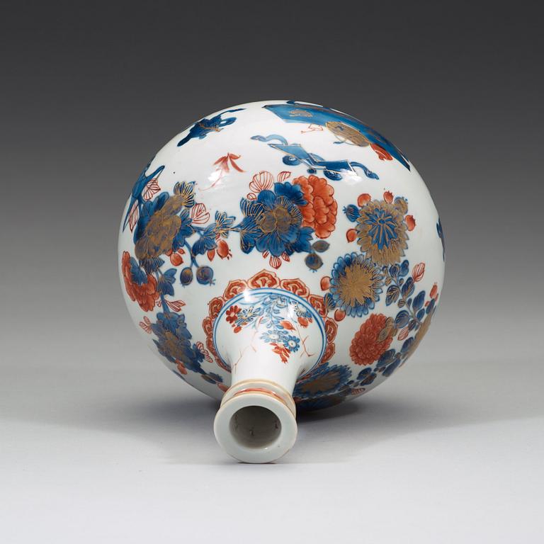 FLASKA, porslin, imari, Qing dynastin, Kangxi (1662-1722).