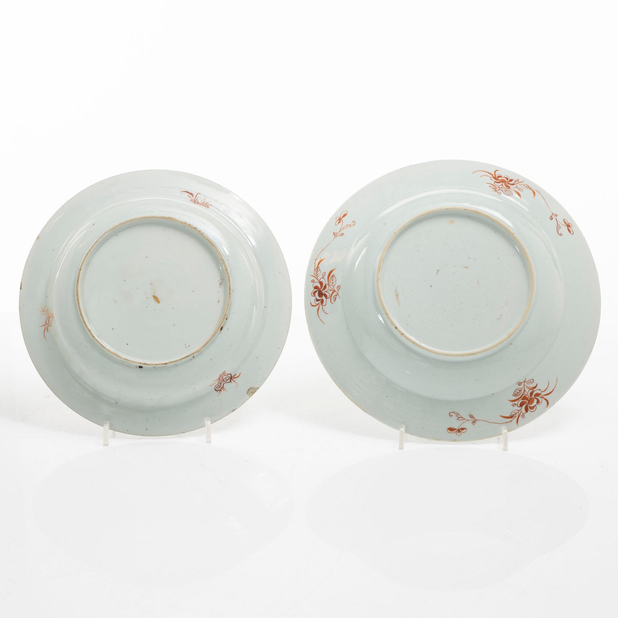 Tallrikar, 15 stycken, porslin, Kina, Qingdynastin, 1700-tal.