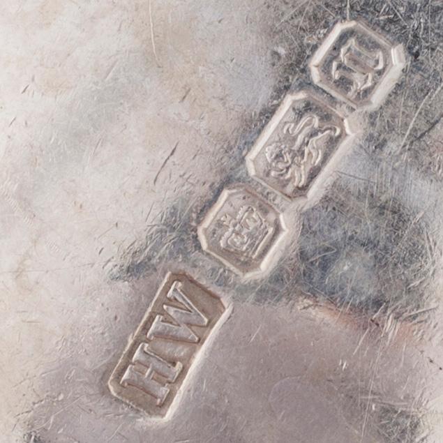 BESTICK, 35 delar, silver och nysilver, engelska, finska, ryska stämplar, 1845-1900-talets mitt. Total silvervikt 465 g.