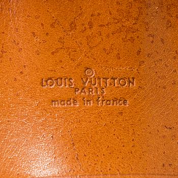 LOUIS VUITTON, Monogram Canvas Sirius Suitcase.