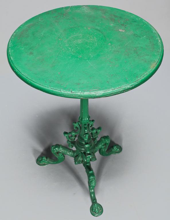 TRÄDGÅRDSBORD, 1900-tal.
