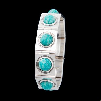 BÖRJE RAJALIN, ARMBAND, cabochonslipad amazonit, silver. Kalevala Koru 1964.