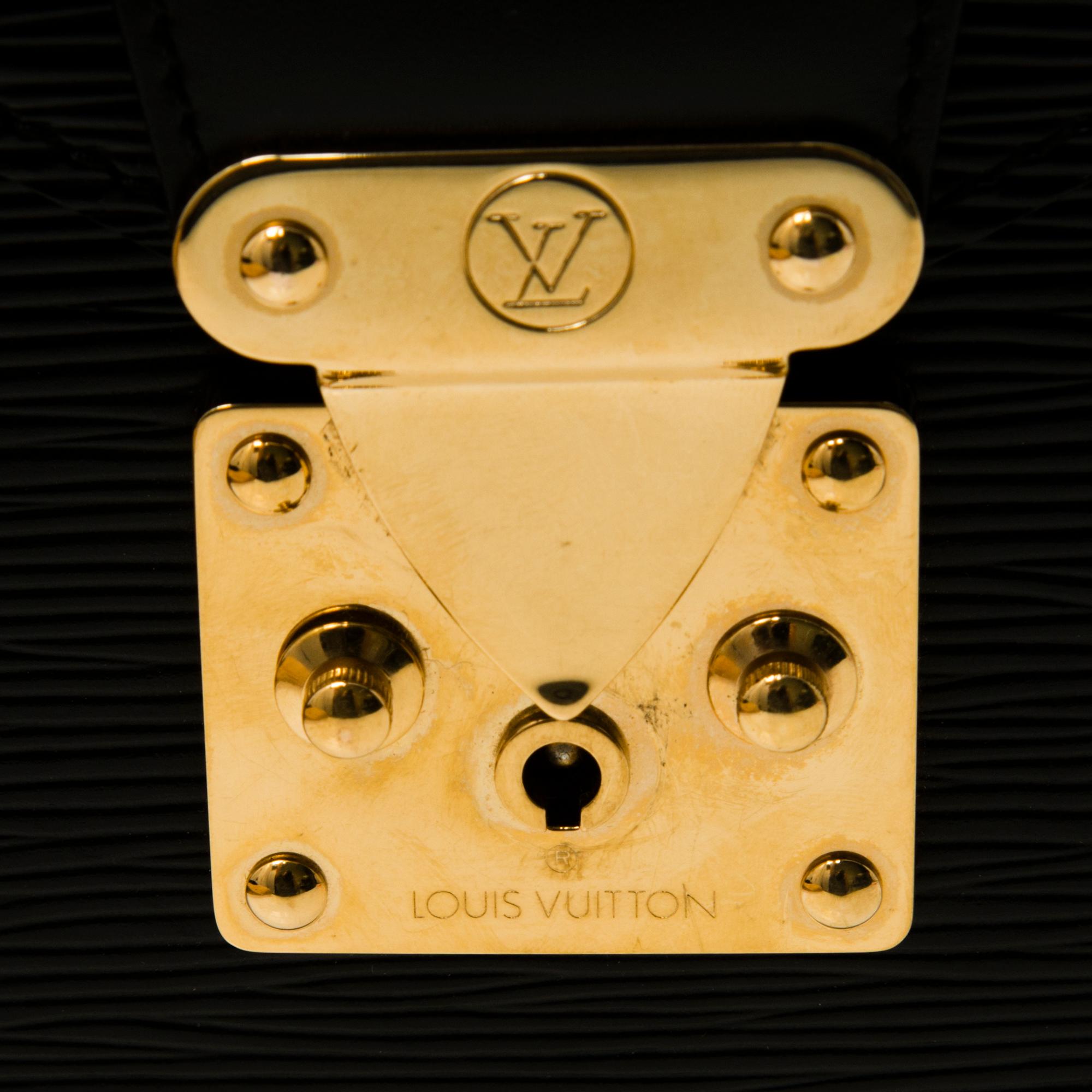 LOUIS VUITTON Black Epi Ambassador Briefcase.