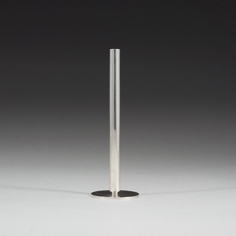 WIWEN NILSSON, Lund 1962. Sterling 925/1000. Orkidévas.