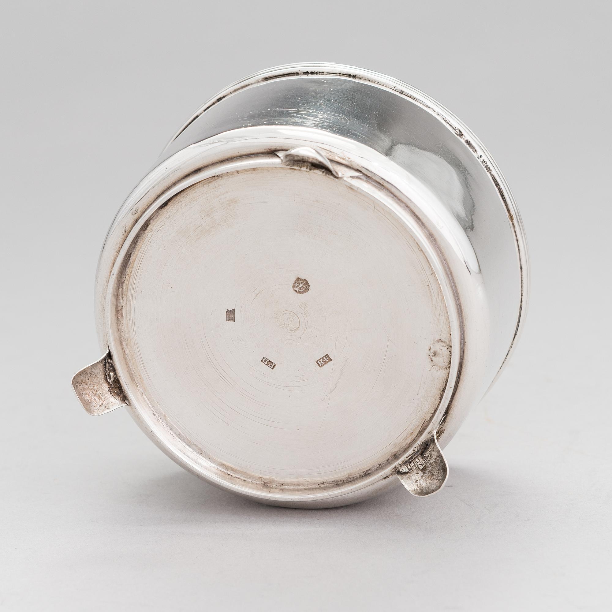 A Russian silver bowl, mark of Friedrich Johann Drevsen, assay master Aleksandr Jashinov, Saint Petersburg, 1818-1826.