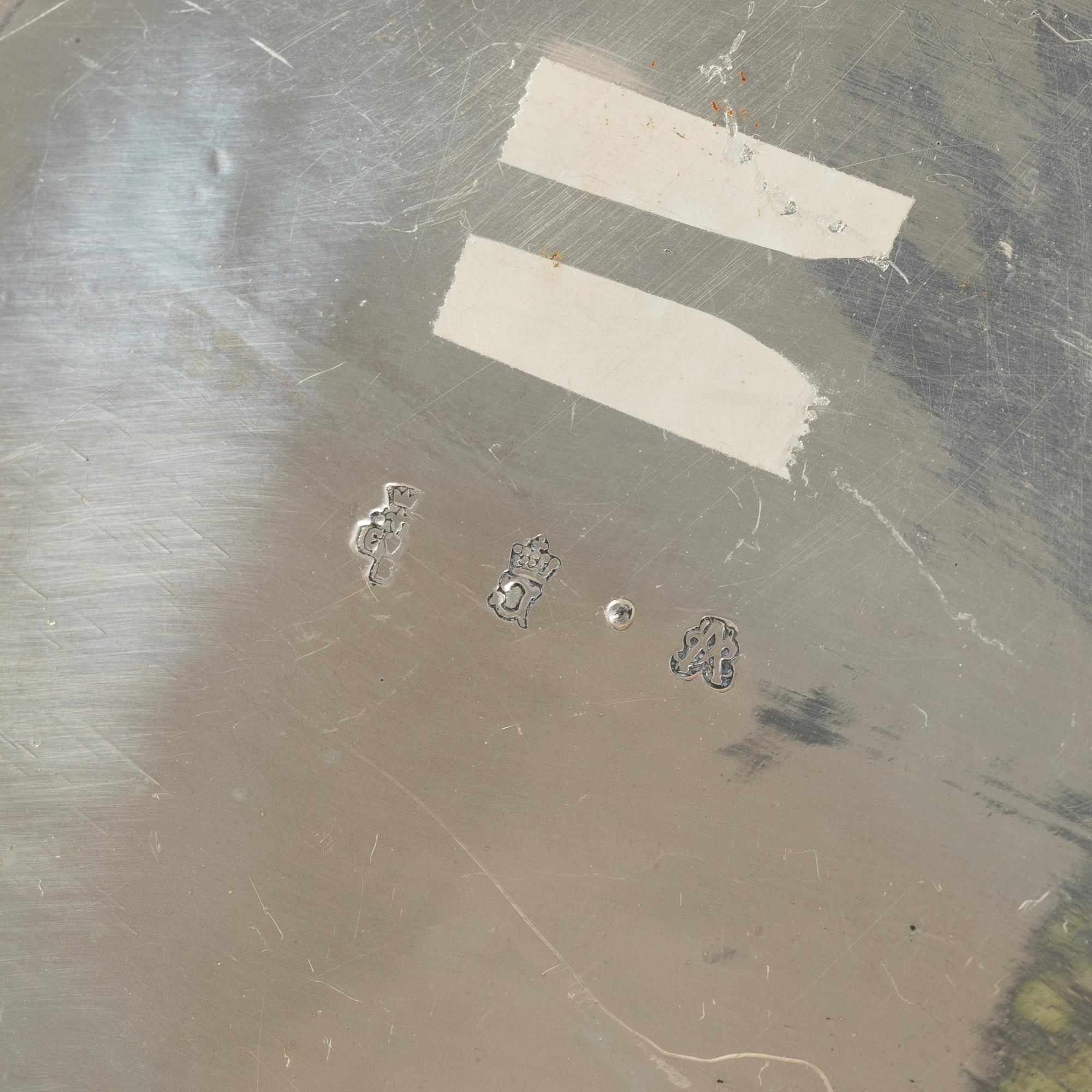 A pair of French silver tureens, circa 1900.
