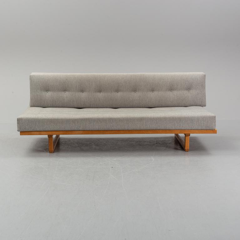 Børge Mogensen, daybed model 4312, Fredericia Stolefabrik Denmark later part of the 20th century.