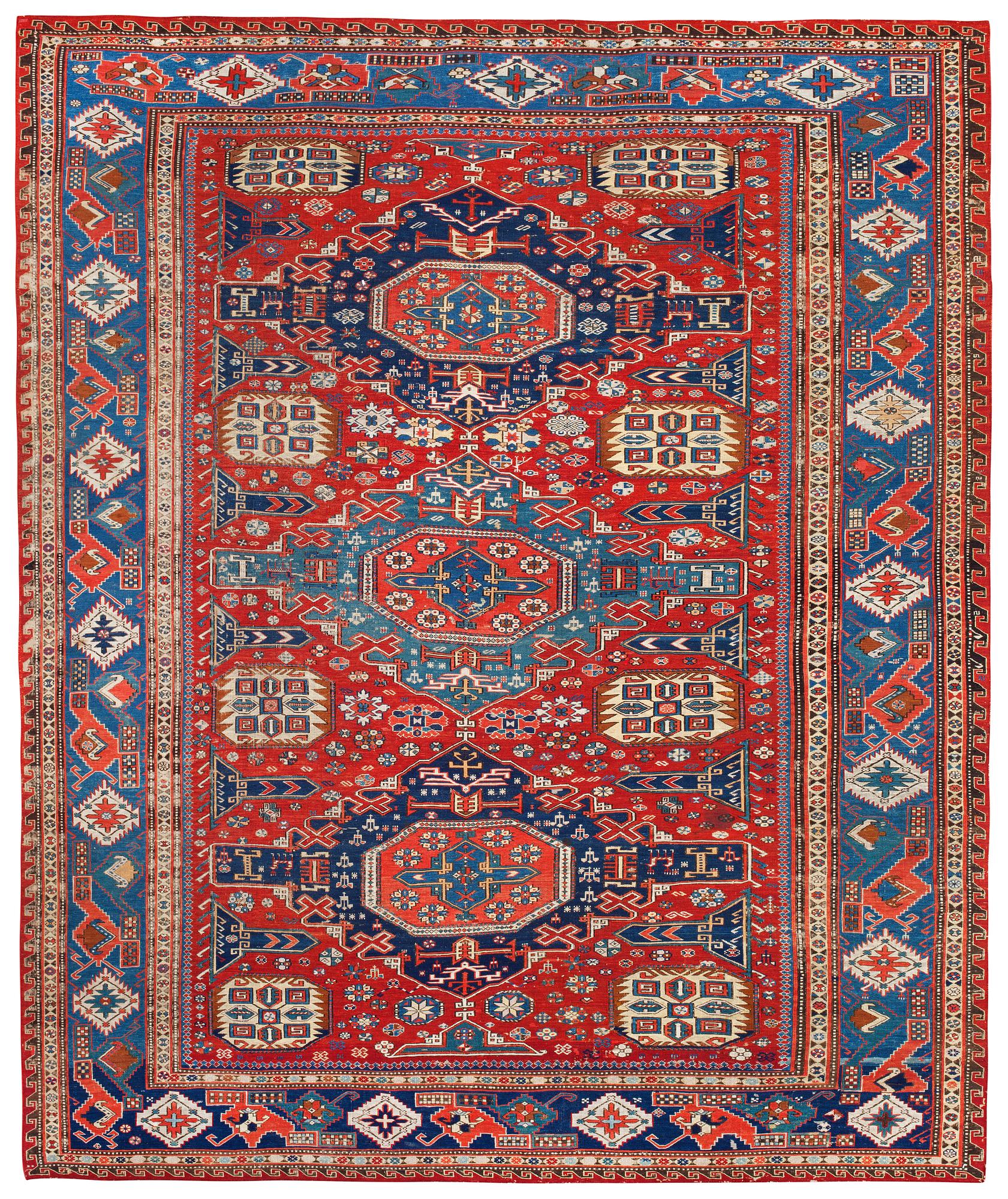 ANTIK ÖSTKAUKASISK SOUMAK. 271 x 222,5 cm.