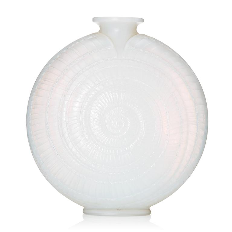 René Lalique, a moulded opalescent "Escargot" glass vase, France 1920-30's, model no 931.