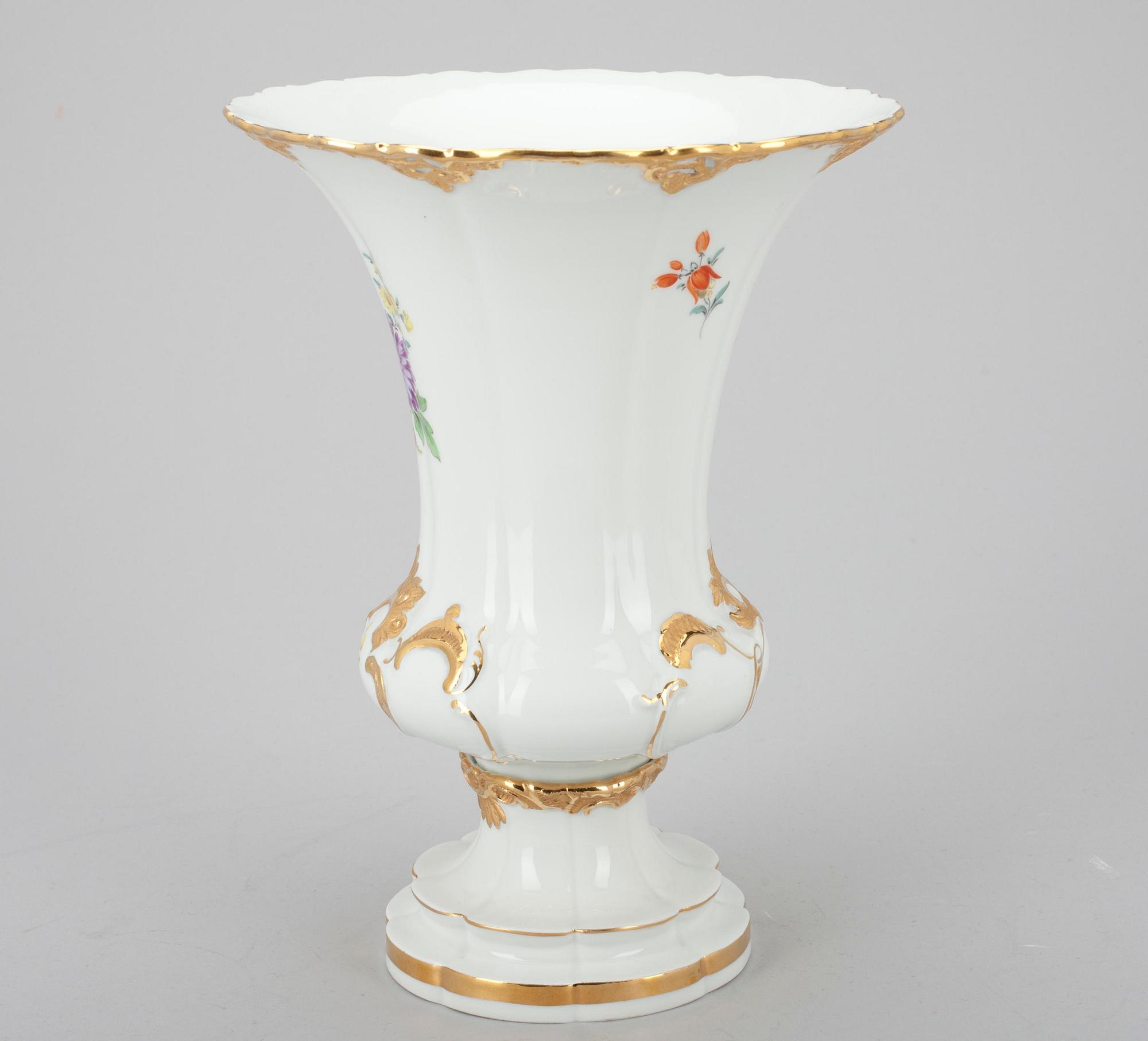 VAS, porslin, Meissen, 1900 talets senare hälft.