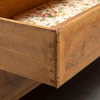 SKÅP, svensk rokoko, 1700-talets andra hälft.