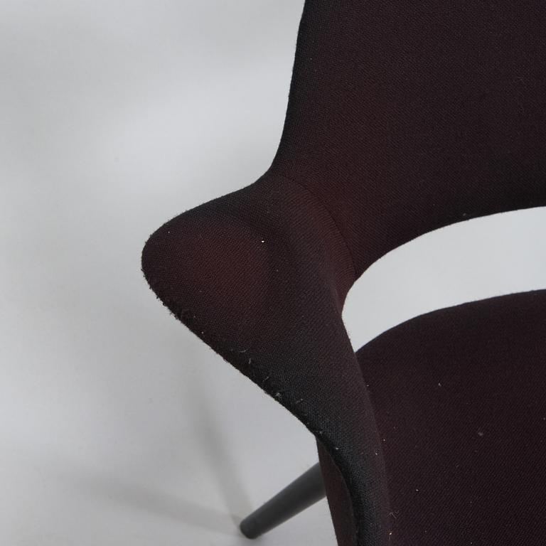 Charles Eames & Eero Saarinen, tuoleja 3 kpl "Organic Chair" Vitra.