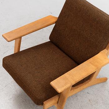 Hans J. Wegner, a 'GE-290' armchair, Getama, Denmark.