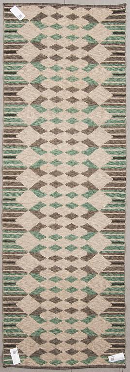 GALLERIMATTA, dubbelsidig, 1900-talets mitt. Ca 249 x 82 cm.