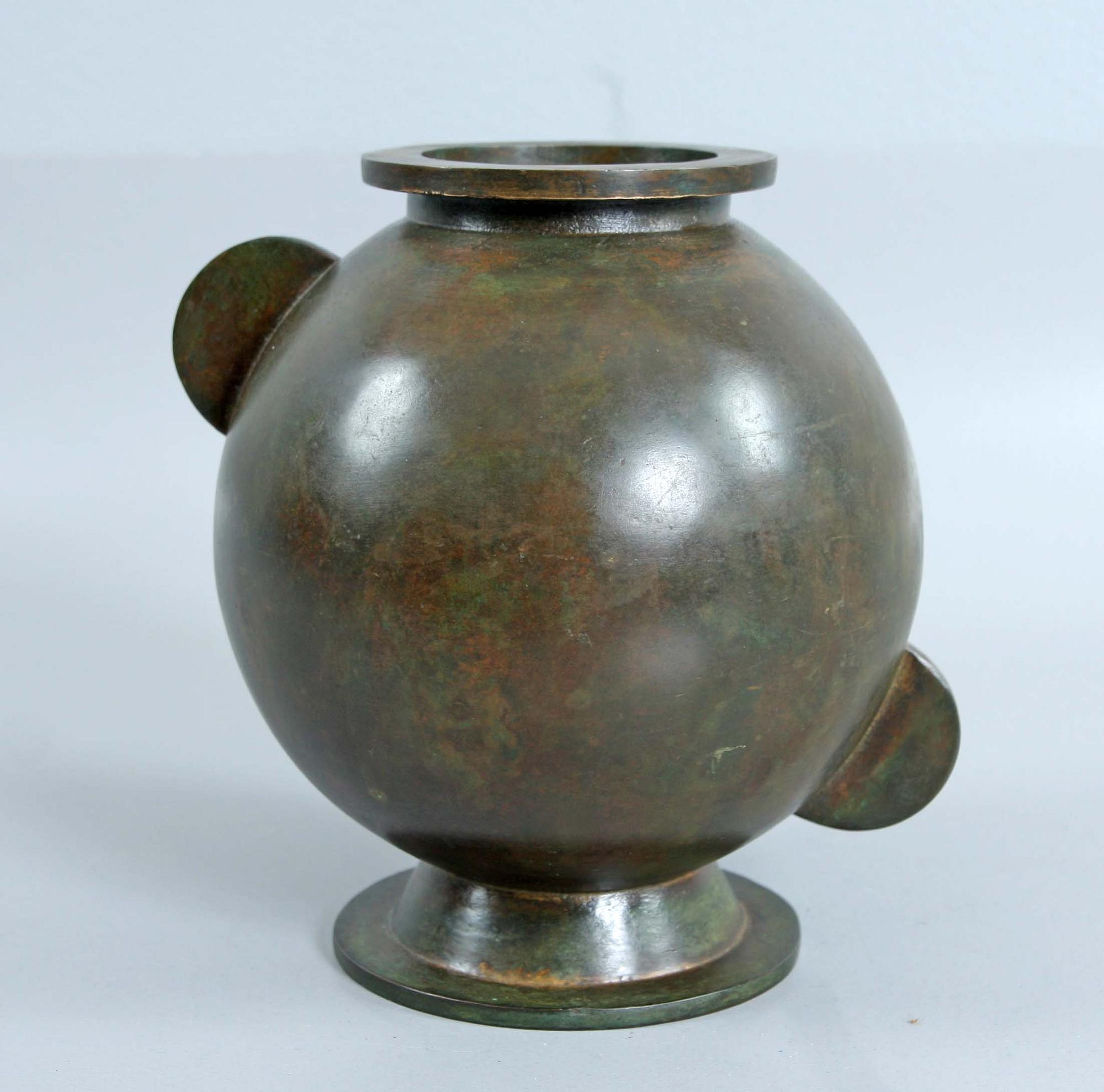 URNA, brons, Sune Bäckström.