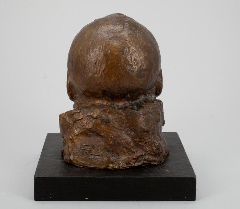 GUNNAR UOTILA, skulptur, brons, signerad samt daterad 1942.