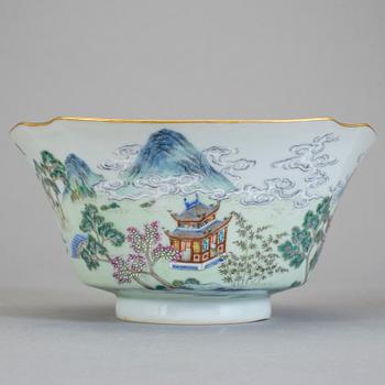 A famille rose bowl, Qing dynasty with Daoguang seal mark.